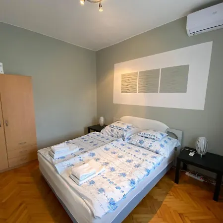 Apartment Ch *